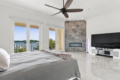 Touwnhouse à vendre à Saint Petersburg, Floride: 4 chambres, 335.1 m2 № 2377782 - photo 15