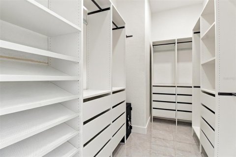 Touwnhouse à vendre à Saint Petersburg, Floride: 4 chambres, 335.1 m2 № 2377782 - photo 21
