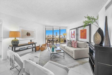 Condo à Aventura, Floride, 3 chambres № 2080443