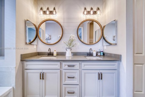 Casa en venta en Lake Worth, Florida, 3 dormitorios, 196.77 m2 № 2055396 - foto 25