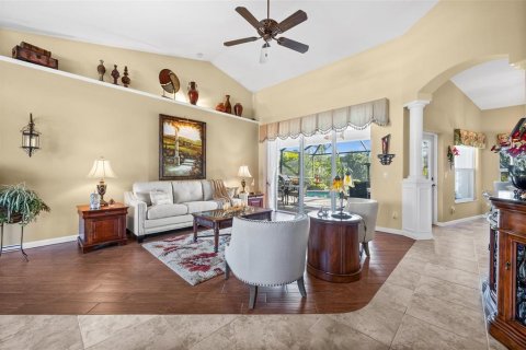 House in Rotonda, Florida 3 bedrooms, 222.69 sq.m. № 1717583 - photo 6