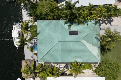 House in Key Largo, Florida 3 bedrooms, 181.53 sq.m. № 1871712 - photo 4