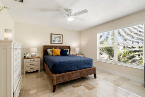House in Key Largo, Florida 3 bedrooms, 181.53 sq.m. № 1871712 - photo 23