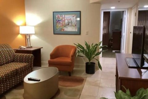 Condo à Weston, Floride, 1 chambre  № 2039248