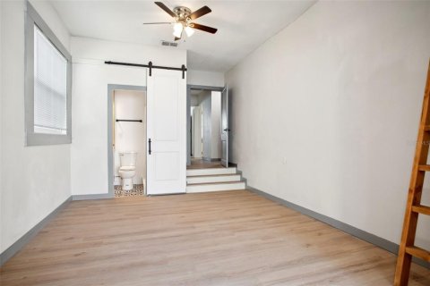 Casa en venta en Saint Petersburg, Florida, 4 dormitorios, 98.2 m2 № 1724752 - foto 15