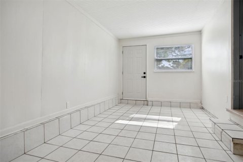 Casa en venta en Saint Petersburg, Florida, 4 dormitorios, 98.2 m2 № 1724752 - foto 19