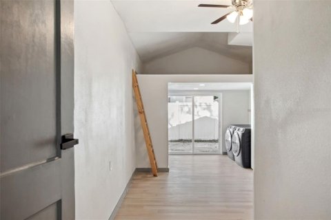 Casa en venta en Saint Petersburg, Florida, 4 dormitorios, 98.2 m2 № 1724752 - foto 14