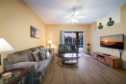 Villa ou maison à vendre à Bradenton, Floride: 4 chambres, 214.98 m2 № 2337350 - photo 9