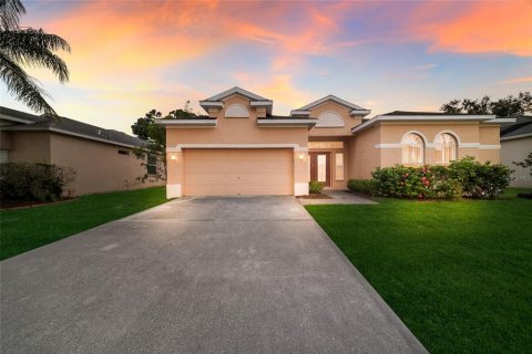 Villa ou maison à vendre à Bradenton, Floride: 4 chambres, 214.98 m2 № 2337350 - photo 2