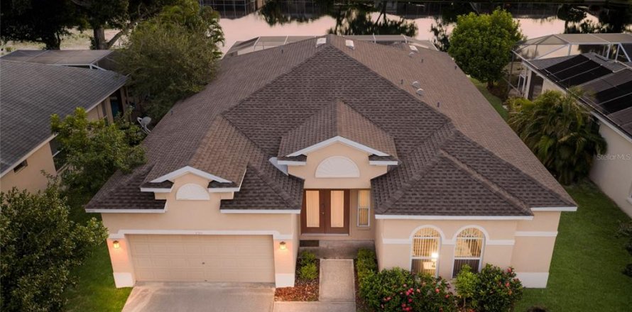 Villa ou maison à Bradenton, Floride 4 chambres, 214.98 m2 № 2337350