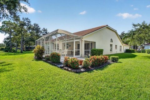 Villa ou maison à vendre à Bradenton, Floride: 3 chambres, 164.25 m2 № 2324396 - photo 5