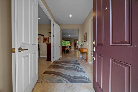 House in Ocala, Florida 3 bedrooms, 235.88 sq.m. № 2324605 - photo 5