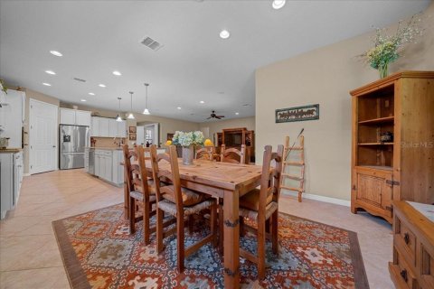House in Ocala, Florida 3 bedrooms, 235.88 sq.m. № 2324605 - photo 17