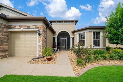 House in Ocala, Florida 3 bedrooms, 235.88 sq.m. № 2324605 - photo 4
