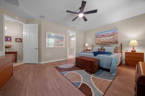 House in Ocala, Florida 3 bedrooms, 235.88 sq.m. № 2324605 - photo 19