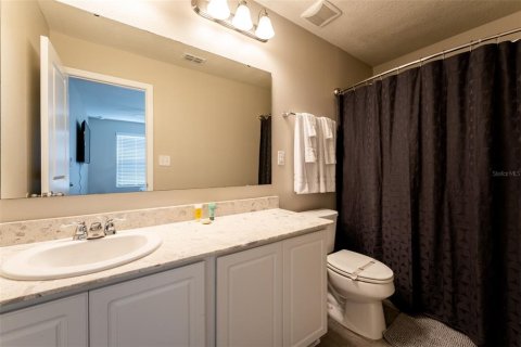 Townhouse in Kissimmee, Florida 4 bedrooms, 153.2 sq.m. № 1513319 - photo 14