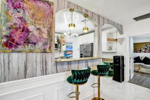 Villa ou maison à vendre à Hallandale Beach, Floride: 3 chambres, 123.56 m2 № 2089528 - photo 23