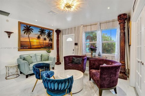 Villa ou maison à vendre à Hallandale Beach, Floride: 3 chambres, 123.56 m2 № 2089528 - photo 21