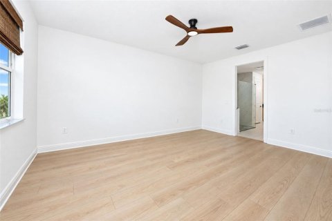 Casa en venta en Nokomis, Florida, 4 dormitorios, 203.92 m2 № 2386207 - foto 28
