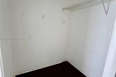 Снять в аренду кондоминиум в Майами-Бич, Флорида 1 спальня, 40.13м2, № 2025913 - фото 9