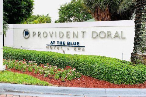 Apartamento en alquiler en Doral, Florida, 1 dormitorio, 65.5 m2 № 1938114 - foto 17