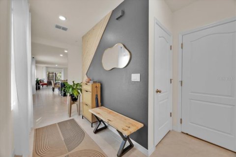 House in Davenport, Florida 3 bedrooms, 150.97 sq.m. № 1907263 - photo 5