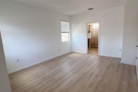 Villa ou maison à louer à Davenport, Floride: 4 chambres, 230.03 m2 № 1900933 - photo 24