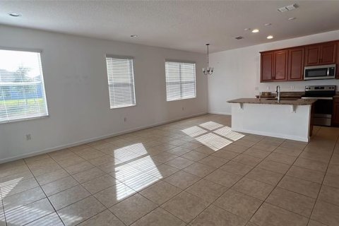 Villa ou maison à louer à Davenport, Floride: 4 chambres, 230.03 m2 № 1900933 - photo 11