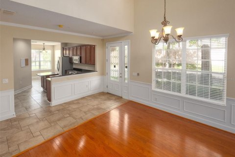 Condo in Davenport, Florida, 3 bedrooms № 2109483 - photo 8