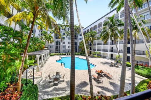Condo in Boynton Beach, Florida, 2 bedrooms  № 2168858 - photo 6