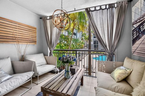 Condo in Boynton Beach, Florida, 2 bedrooms  № 2168858 - photo 4