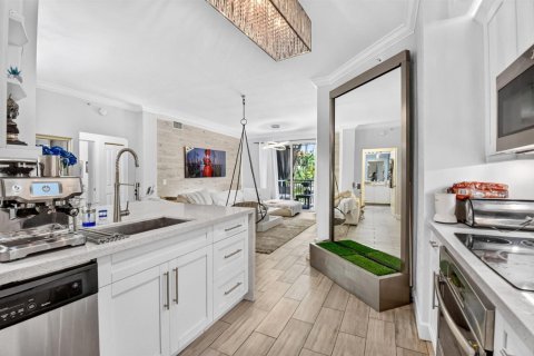 Condo in Boynton Beach, Florida, 2 bedrooms  № 2168858 - photo 19