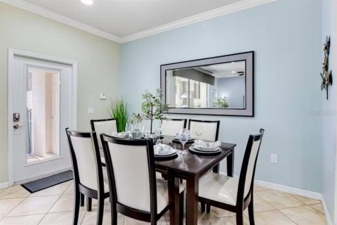 Townhouse in Kissimmee, Florida 4 bedrooms, 195.28 sq.m. № 1136904 - photo 5