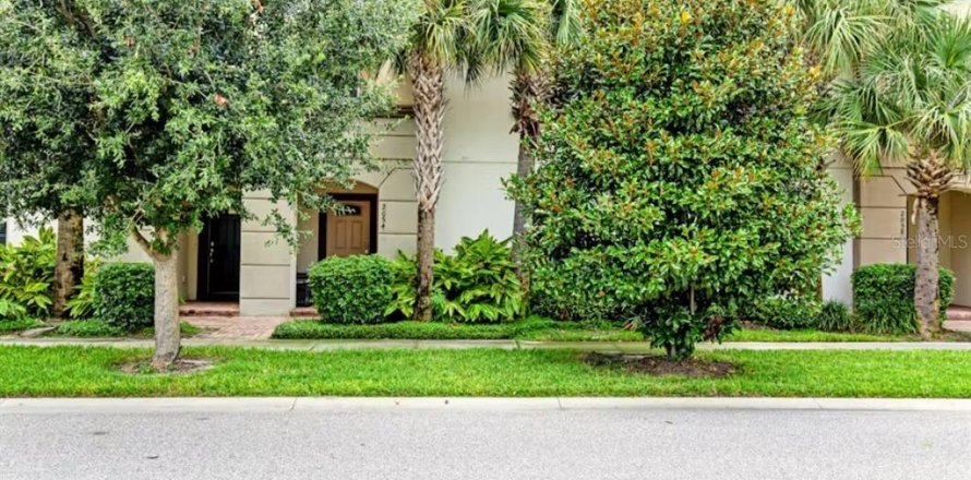 Townhouse in Kissimmee, Florida 4 bedrooms, 195.28 sq.m. № 1136904