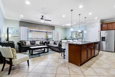 Townhouse in Kissimmee, Florida 4 bedrooms, 195.28 sq.m. № 1136904 - photo 4