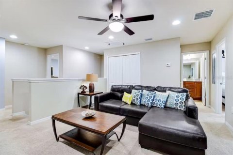 Townhouse in Kissimmee, Florida 4 bedrooms, 195.28 sq.m. № 1136904 - photo 12