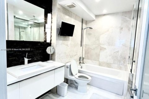 Copropriété à louer à Miami Beach, Floride: 1 chambre, 78.97 m2 № 2016134 - photo 19