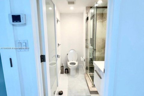 Copropriété à louer à Miami Beach, Floride: 1 chambre, 78.97 m2 № 2016134 - photo 17