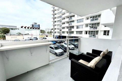 Copropriété à louer à Miami Beach, Floride: 1 chambre, 78.97 m2 № 2016134 - photo 24