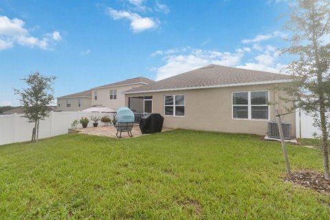 House in Clermont, Florida 4 bedrooms, 171.5 sq.m. № 1681843 - photo 13