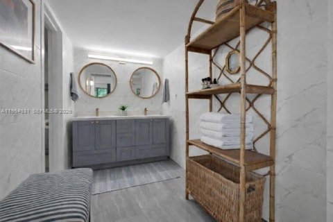 Condominio en venta en Miami, Florida, 2 dormitorios, 91.97 m2 № 2031647 - foto 8
