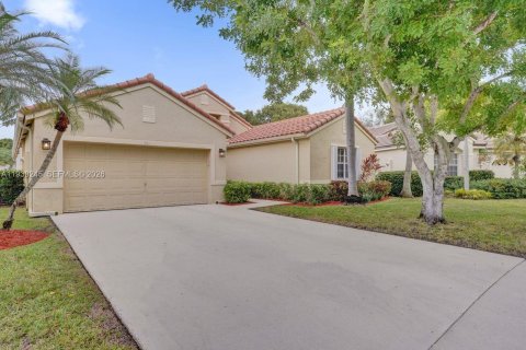 Casa en venta en Weston, Florida, 4 dormitorios, 213.86 m2 № 1998758 - foto 2