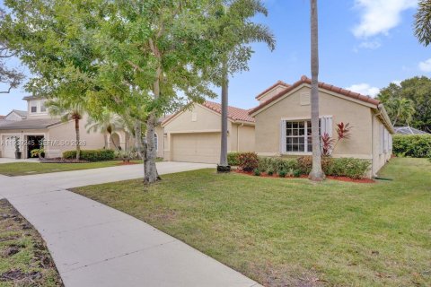 Casa en venta en Weston, Florida, 4 dormitorios, 213.86 m2 № 1998758 - foto 3