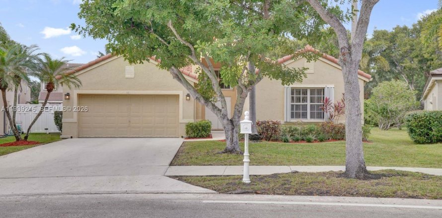 Casa en Weston, Florida 4 dormitorios, 213.86 m2 № 1998758