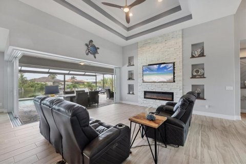 House in Port Charlotte, Florida 3 bedrooms, 197.97 sq.m. № 1808321 - photo 6