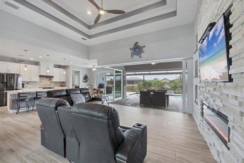 House in Port Charlotte, Florida 3 bedrooms, 197.97 sq.m. № 1808321 - photo 5