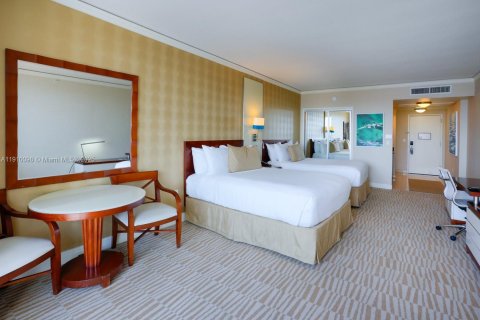 Condominio en venta en Sunny Isles Beach, Florida, 51.19 m2 № 2013107 - foto 2