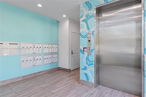 Copropriété à vendre à Miami, Floride: 2 chambres, 87.79 m2 № 1971023 - photo 27