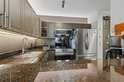 Copropriété à vendre à Miami, Floride: 2 chambres, 87.79 m2 № 1971023 - photo 8