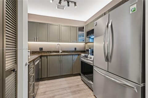 Copropriété à vendre à Miami, Floride: 2 chambres, 87.79 m2 № 1971023 - photo 7